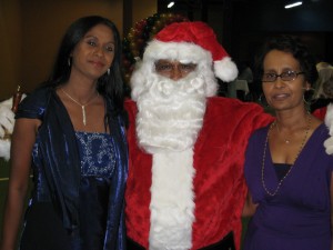 864 Santa's helpers ( elves- GFLF members ) pose with Santa