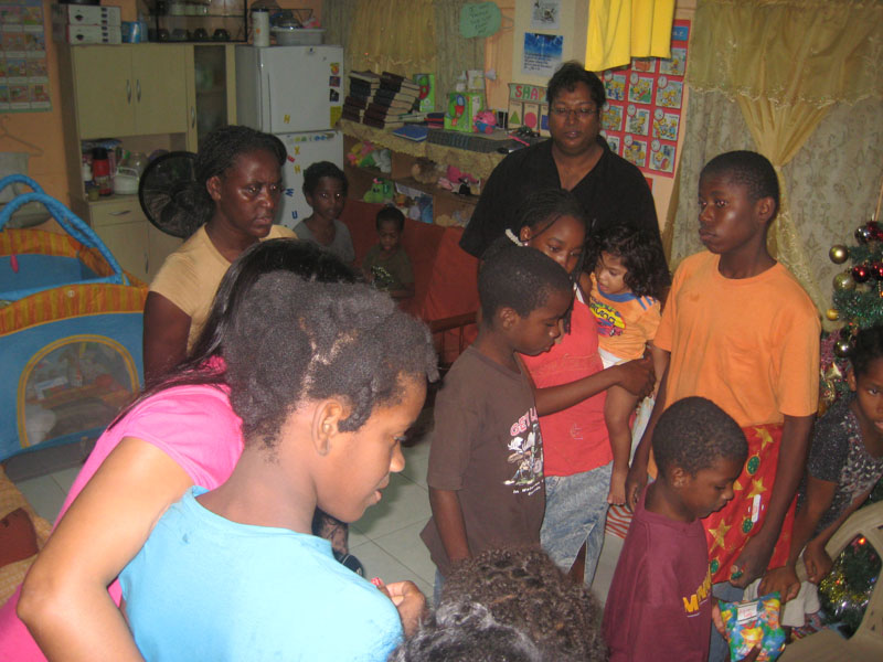 Gift For Life Foundation Christmas Day 2009 photograph 2