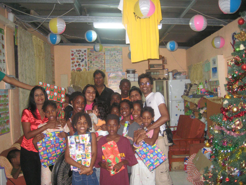 Gift For Life Foundation Christmas Day 2009 photograph 10