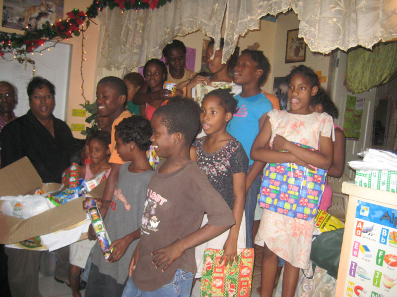 Gift For Life Foundation Christmas Day 2009 photograph 20