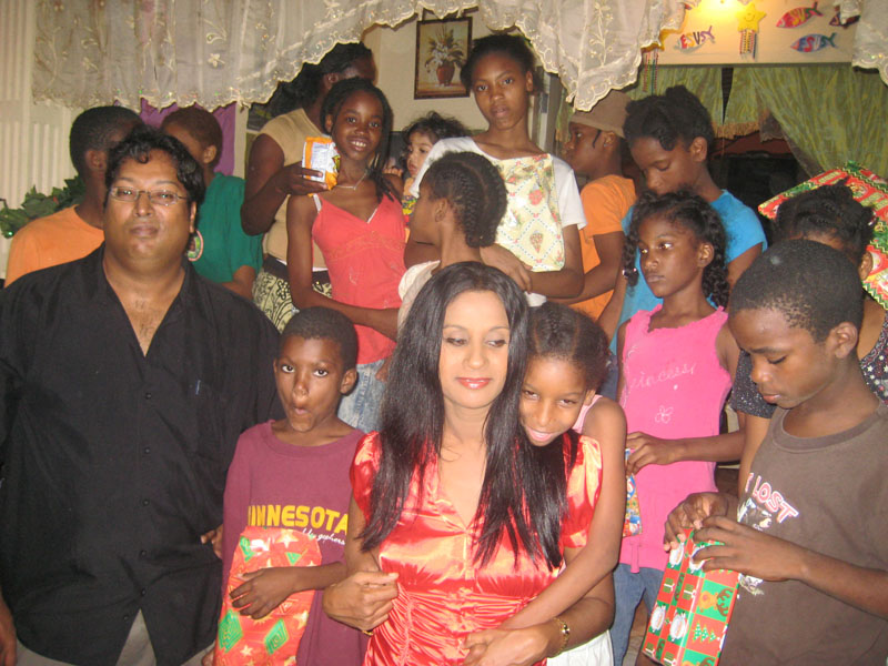 Gift For Life Foundation Christmas Day 2009 photograph 21