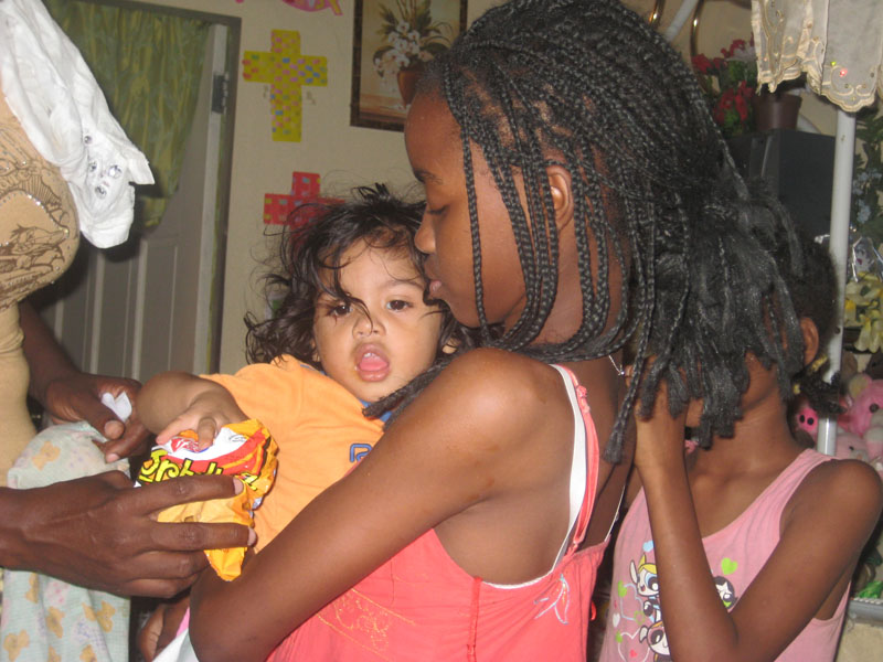Gift For Life Foundation Christmas Day 2009 photograph 27