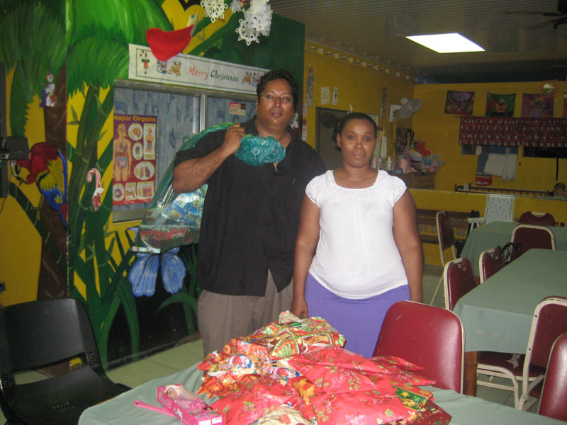 Gift For Life Foundation Christmas Day 2009 photograph 30