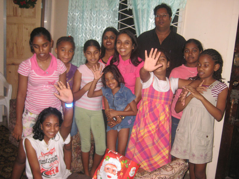 Gift For Life Foundation Christmas Day 2009 photograph 35