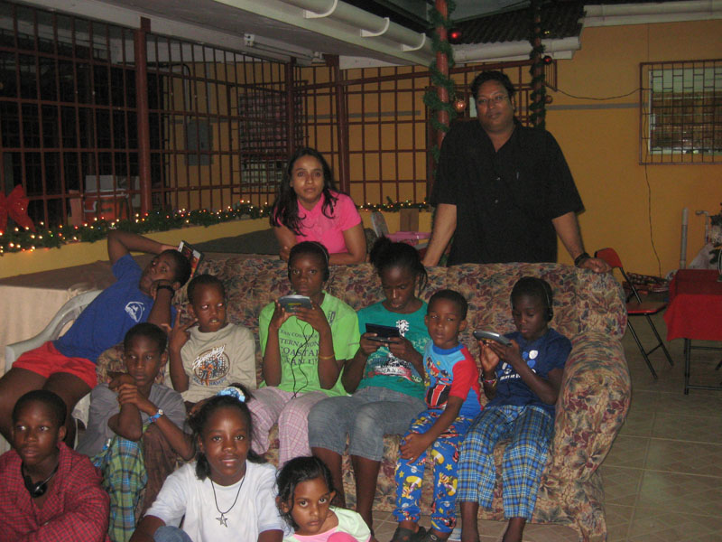 Gift For Life Foundation Christmas Day 2009 photograph 55