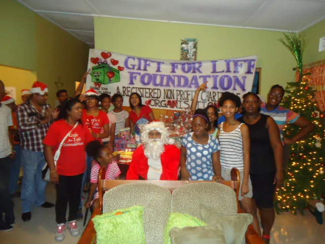 Photograph 93 from Christmas Motorcade 2014
