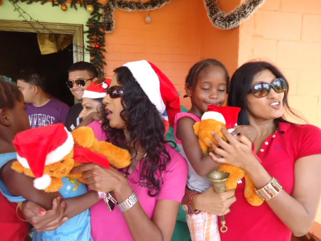 Photograph 32 from Christmas Motorcade 2014