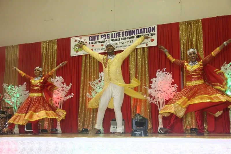 Photograph 34 from 2016 November Charity Dinner & Concert