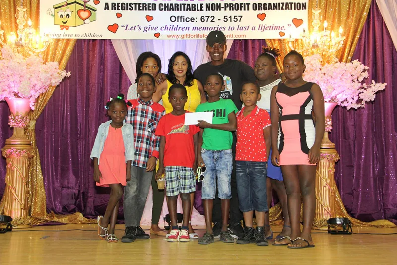 Photograph 66 from Gift For Life Foundation Takes The Children To Stage