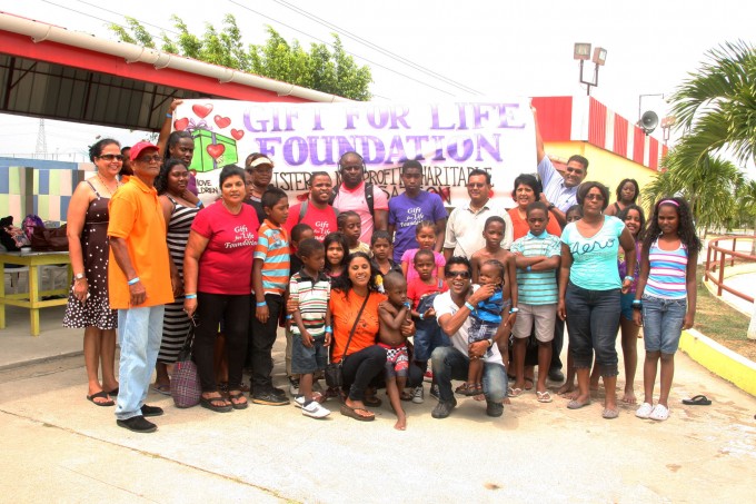 GIFT FOR LIFE FOUNDATION members take the day off to make needy children happy.